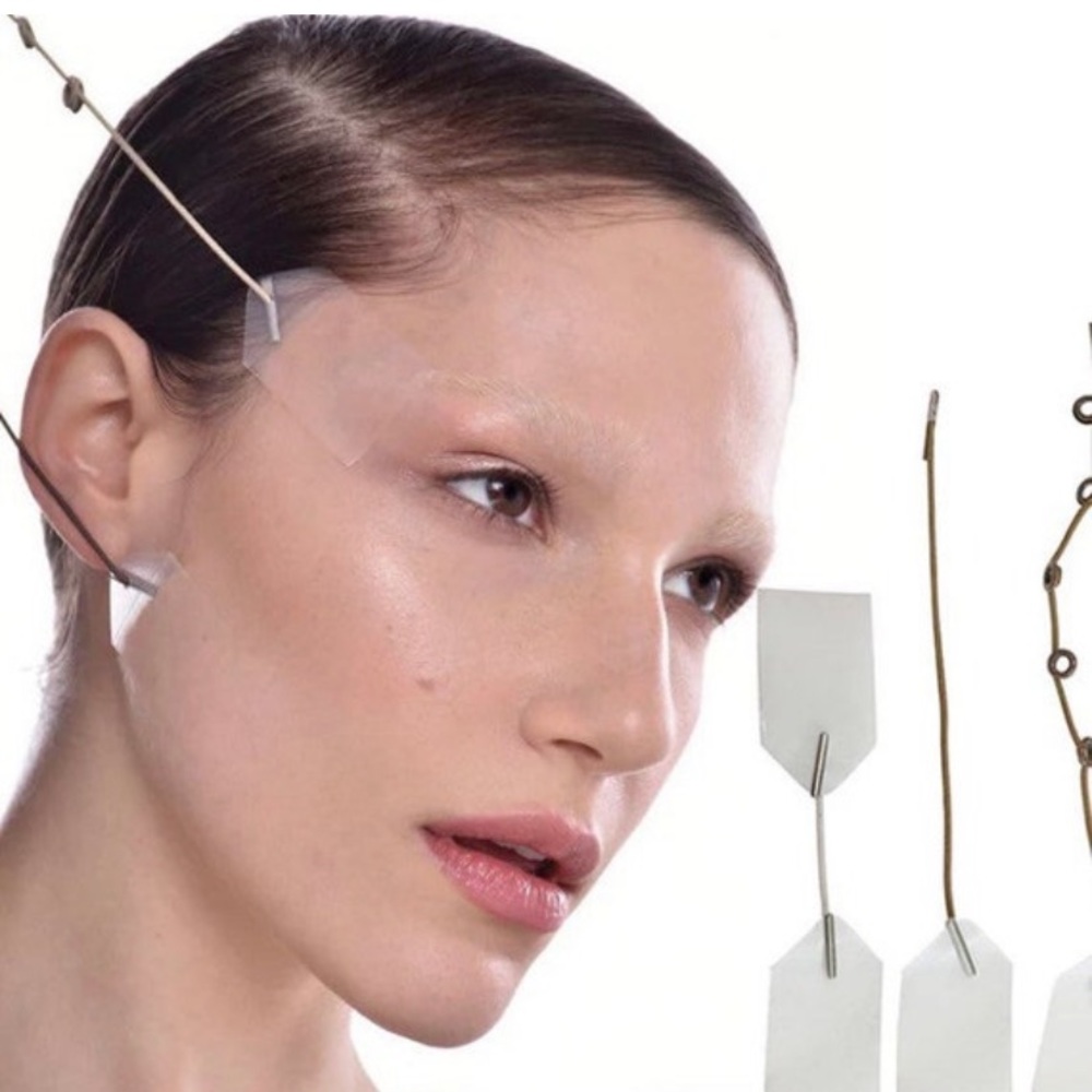 COPY - 40 pieces Face & Jawline Thin Invisible Patch Tape Stickers